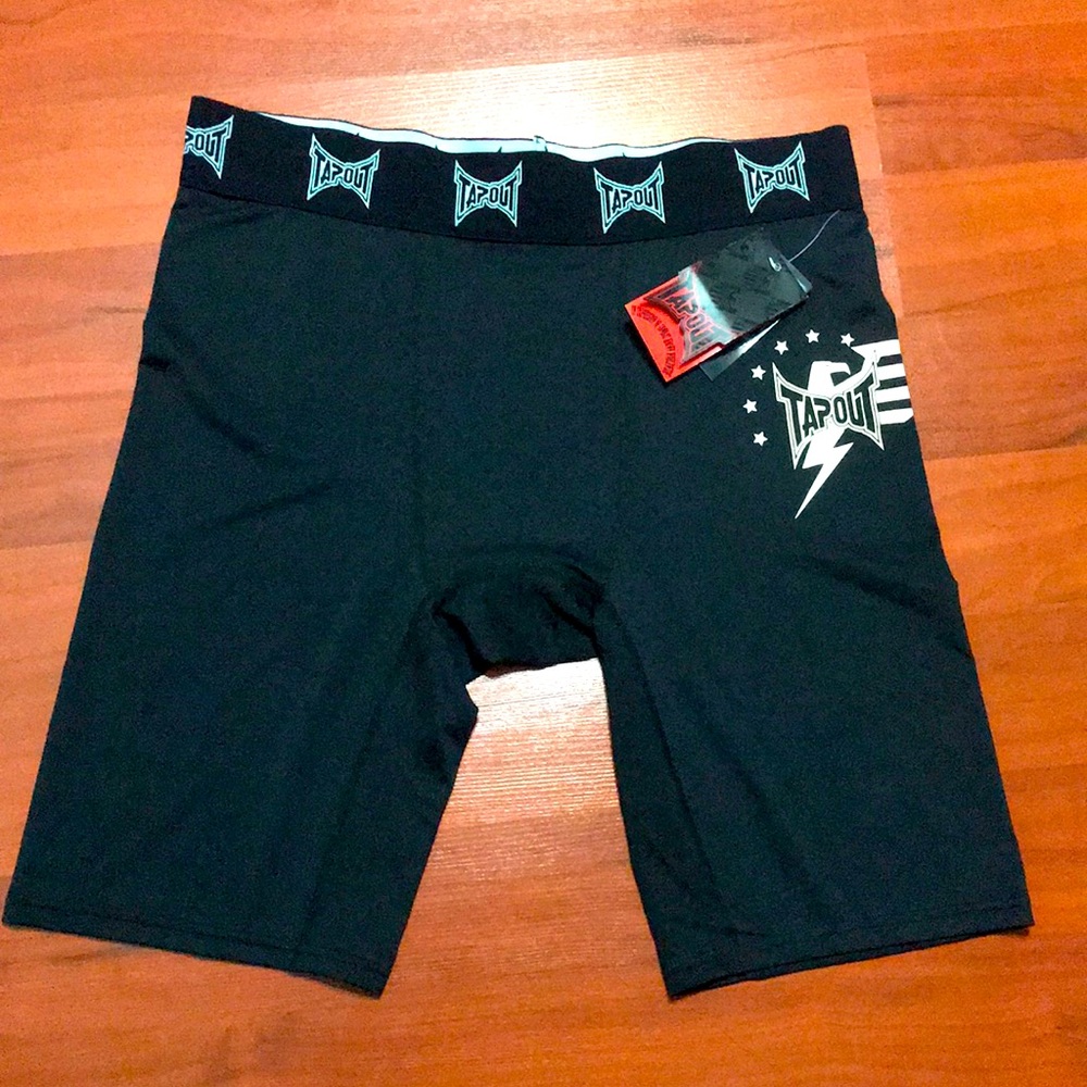 Performance Shorts Base Layer “TAPOUT”MMA FIGHT
